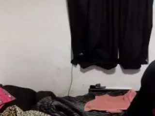 Lovelyhustle  live sex cam
