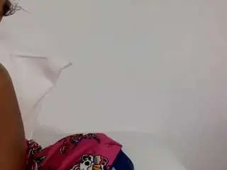 Lovelyhustle  live sex cam