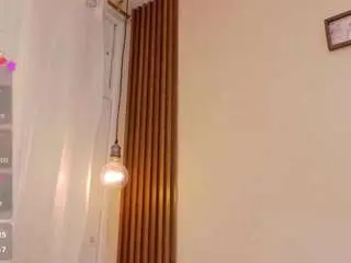 Miia-gold  live sex cam