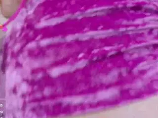 Miia-gold  live sex cam