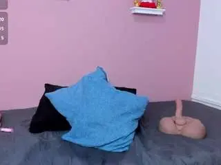 Miia-gold  live sex cam