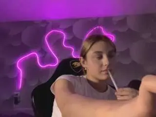 Viktoriamarino  live sex cam