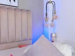 Ashlye-whiite  live sex cam