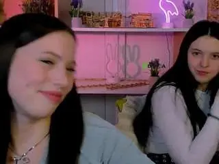 Diara-ti  live sex cam