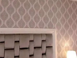 Iam-dixie  live sex cam