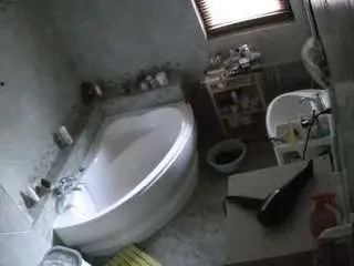 Voyeurcam-julmodels-bath-1st-2  live sex cam