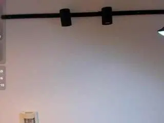 Emily-loppez  live sex cam