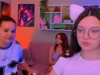 Juliet-roseee1  live sex cam