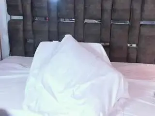Katemoss1  live sex cam