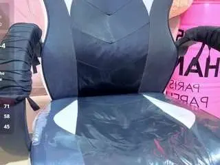 Lia-harper-t  live sex cam