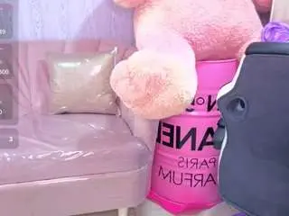Lia-harper-t  live sex cam