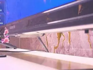 Lia-harper-t  live sex cam