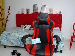 Maylin-horny19  live sex cam