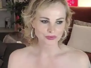 Sandrakind  live sex cam