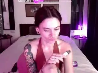 Serenamils  live sex cam