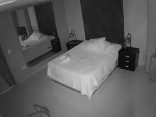 Voyeurcam-casa-salsa-bedroom-4  live sex cam