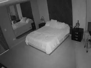 Voyeurcam-casa-salsa-bedroom-4  live sex cam
