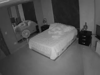 Voyeurcam-casa-salsa-bedroom-4  live sex cam