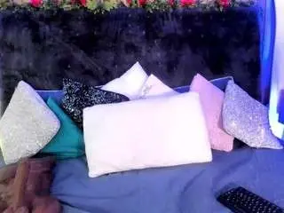 Karlagonzales  live sex cam