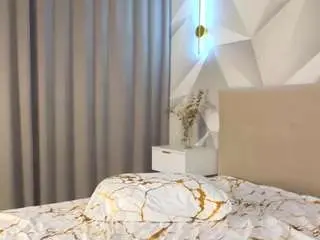 Yeah-i-want  live sex cam