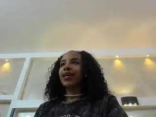 Aaliyah-beller  live sex cam