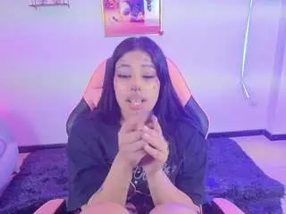 Aryahmoon  live sex cam