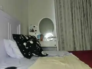 Desirepeace  live sex cam