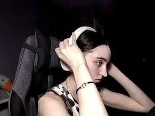 Khalilaharthur  live sex cam