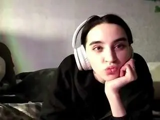 Khalilaharthur  live sex cam