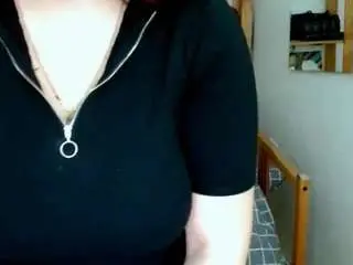 Leilabeayte24  live sex cam