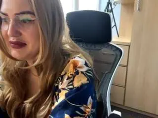 Pearlenebrizeno  live sex cam