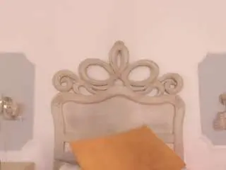 Sarawilliamss  live sex cam