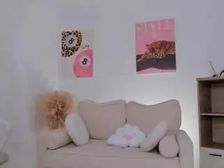 Sussan-monroe  live sex cam