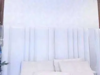 Valkiria-vixen  live sex cam