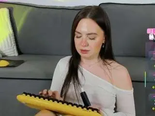 Ann-sweer  live sex cam