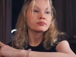 Blancamcgavin  live sex cam