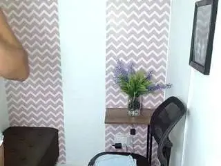 Dayanacarson  live sex cam