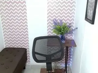 Dayanacarson  live sex cam
