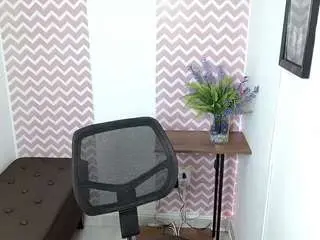 Dayanacarson  live sex cam