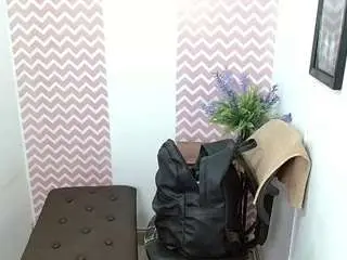 Dayanacarson  live sex cam