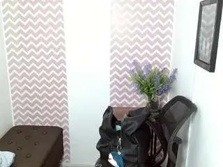 Dayanacarson  live sex cam