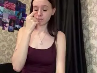 Deeannvrazel  live sex cam