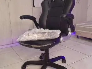 Evelyn-harpeer  live sex cam