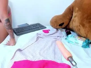 Kate-lua  live sex cam