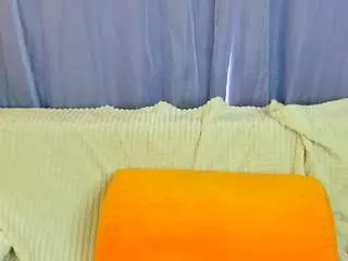 Kristihoward  live sex cam