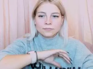 Kristihoward  live sex cam