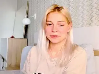 Kristihoward  live sex cam