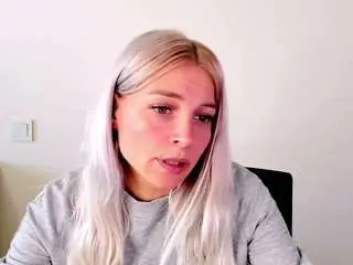 Kristihoward  live sex cam