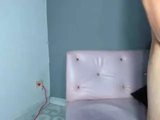 Marilumalibu  live sex cam