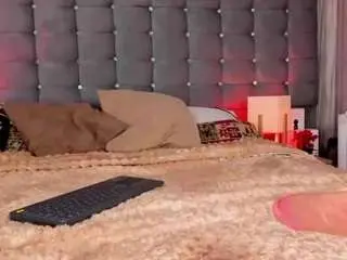 Pocahontasfg  live sex cam